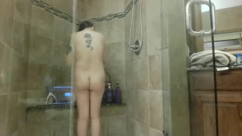 dory26 online show from March 30, 1:39 am