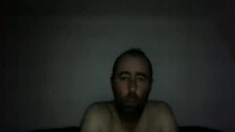 dossy1981 online show from March 3, 8:20 am