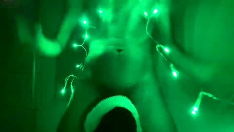 Snapshot of dotadotico816180 chatting on December 21, 8:49 pm dotadotico816180 online show from December 21, 8:49 pm