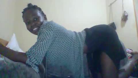 Snapshot of dottletopsy chatting on October 12, 4:50 pm dottletopsy online show from October 12, 4:50 pm