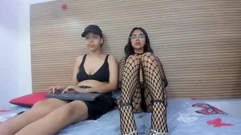 double_charm online show from May 12, 12:57 pm