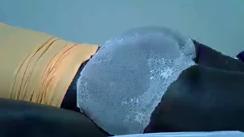 bellie online show from April 15, 12:23 pm