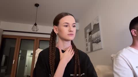 Snapshot of double_sun chatting on January 14, 9:31 pm Alice and Mark online show from January 14, 9:31 pm