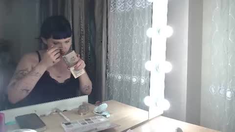 IssadoraMunris online show from June 27, 6:24 pm
