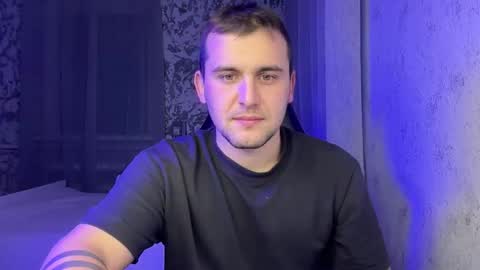 douglas_666 online show from November 18, 7:29 pm