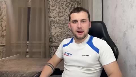 douglas_666 online show from June 2, 7:49 pm