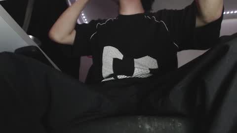 douglas_drake online show from October 18, 3:42 am