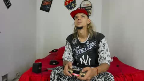 douglas_gallegos online show from February 27, 7:44 am