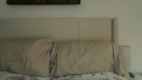 Coral online show from April 6, 2:31 am