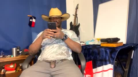 MrPirated online show from January 27, 3:28 pm