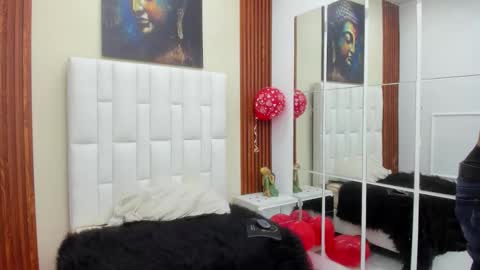  DRACO COX  online show from February 21, 5:36 pm