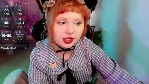 Snapshot of draculaura_ chatting on July 4, 10:54 am Draculaura online show from July 4, 10:54 am