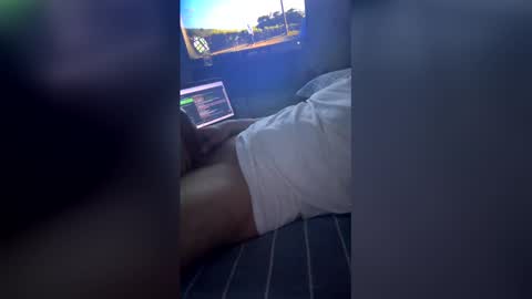 drake420_ online show from May 24, 7:57 am