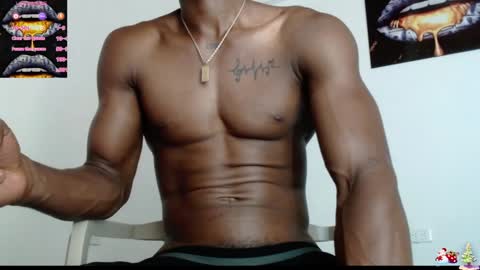 Snapshot of drake_brown_23 chatting on January 9, 6:17 am Drake 23 online show from January 9, 6:17 am