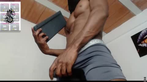 Snapshot of drake_brown_23 chatting on March 7, 6:02 am Drake 23 online show from March 7, 6:02 am