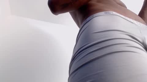 Drake 23 online show from October 30, 1:45 pm