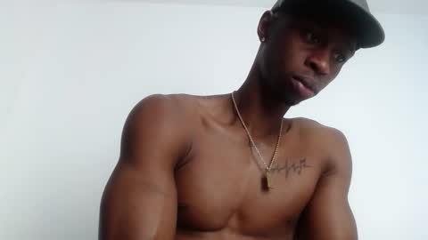 Drake 23 online show from December 1, 8:03 pm