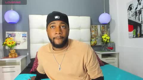 ---Drake--- online show from January 8, 9:06 pm