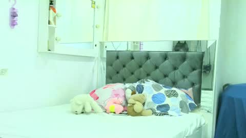 Snapshot of drake_the_kingmaster chatting on March 10, 9:07 pm ig kingmaster777 online show from March 10, 9:07 pm