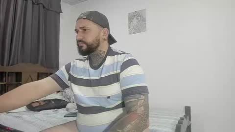 drake whitee Independent Model online show from March 8, 4:12 am