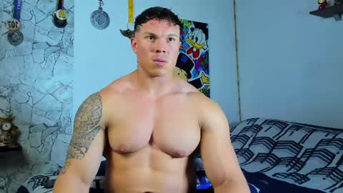 drake_xion1 online show from April 13, 10:37 pm