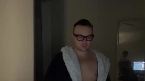 Snapshot of drakebrooks7 chatting on January 12, 4:50 am drakebrooks7 online show from January 12, 4:50 am