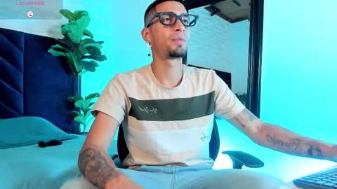 Drake Neuman online show from January 12, 3:34 am