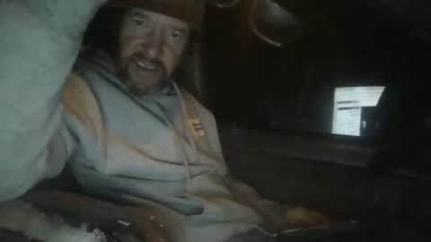 Snapshot of drakesdickforyou chatting on February 10, 9:46 am DrakeSteel online show from February 10, 9:46 am