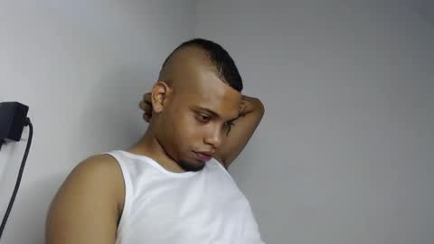 drako_monstercock online show from May 28, 10:29 pm
