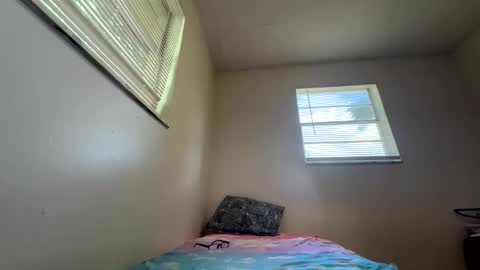 Dru online show from April 22, 3:24 pm