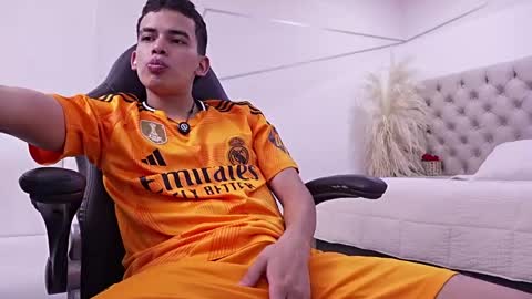 Drako online show from April 1, 8:39 pm