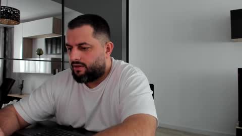 Draven A online show from February 11, 12:37 pm