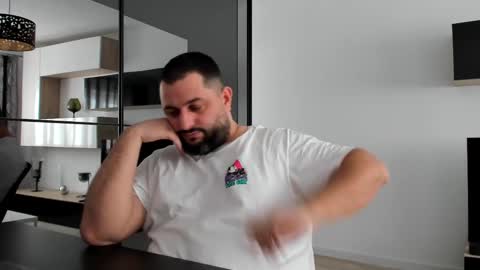 Draven A online show from February 12, 11:07 am