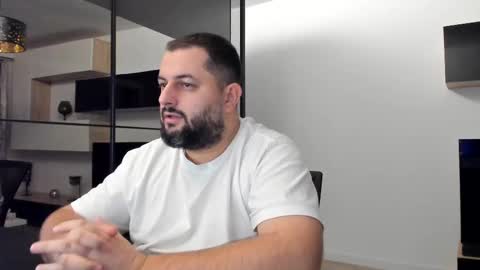 Draven A online show from February 15, 4:56 pm