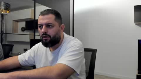 Draven A online show from March 3, 4:03 am