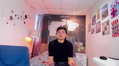 Snapshot of draven_night chatting on November 8, 1:44 pm Draven online show from November 8, 1:44 pm