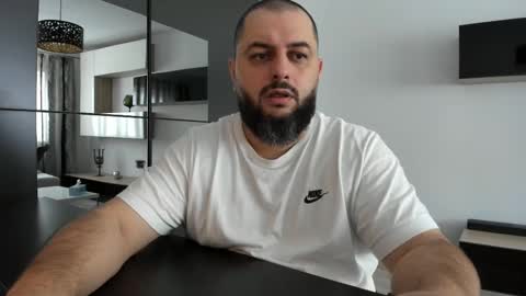 DravenPeak online show from October 22, 7:52 am