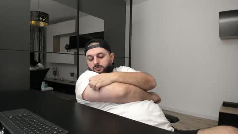 DravenPeak online show from October 28, 11:29 pm