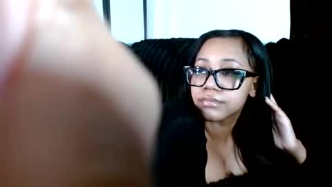 Draya Nicole online show from October 16, 12:39 pm