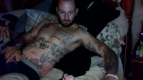 Snapshot of dreaded_folks chatting on October 6, 8:23 am dreaded_folks online show from October 6, 8:23 am