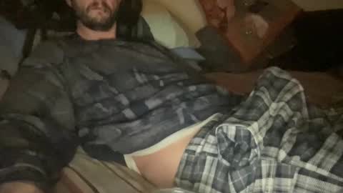 Snapshot of dreadloook chatting on January 3, 1:38 am Dreads online show from January 3, 1:38 am