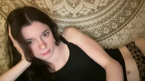 ur dream girl online show from February 13, 8:49 pm