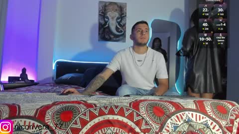  Emma  Nico  online show from April 4, 6:11 am