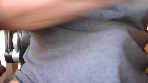 dream_man_ online show from July 6, 5:26 am