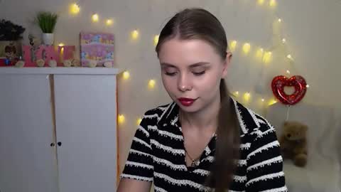 Mari online show from September 11, 7:19 am