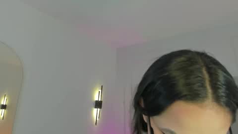 Snapshot of dream_nena chatting on September 28, 3:45 am N E N A online show from September 28, 3:45 am