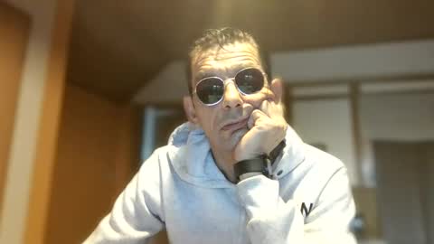 Dreambob online show from November 29, 10:40 am