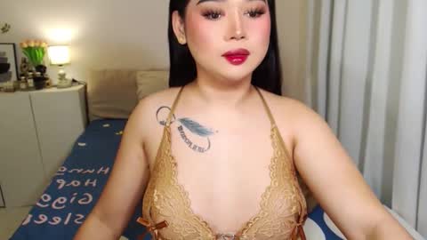 Snapshot of dreamgirlheaven chatting on September 9, 7:08 am Heaven online show from September 9, 7:08 am