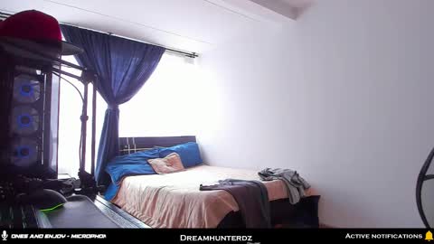 Your lord. - ONLINE  1500 Pm to 2100 Pm - New York Hour online show from February 12, 7:53 pm