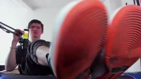 Your lord. - ONLINE  1500 Pm to 2100 Pm - New York Hour online show from April 16, 10:01 pm